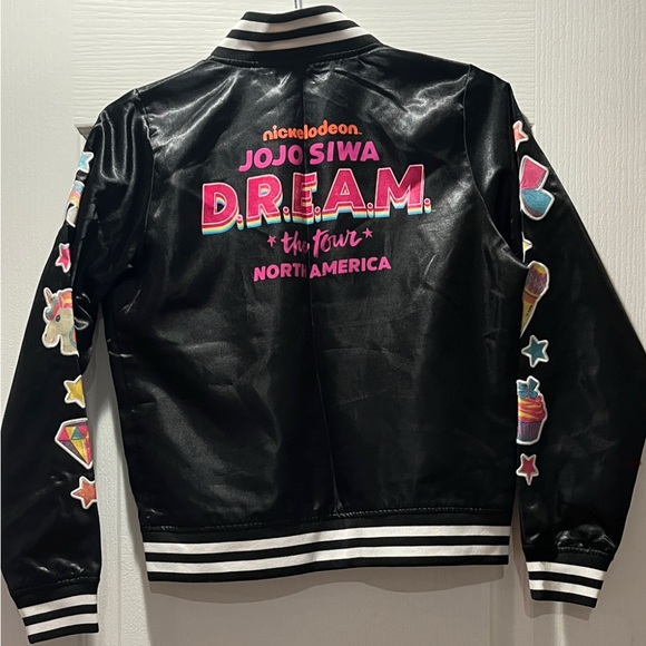 JoJo Siwa Black Dream tour Jacket with Colorful Patches - Picture 1 of 2